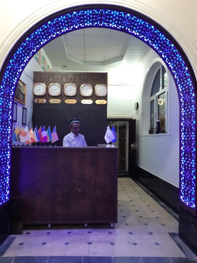 Hotel Rizqiro'Z Boutique Бухара Экстерьер фото