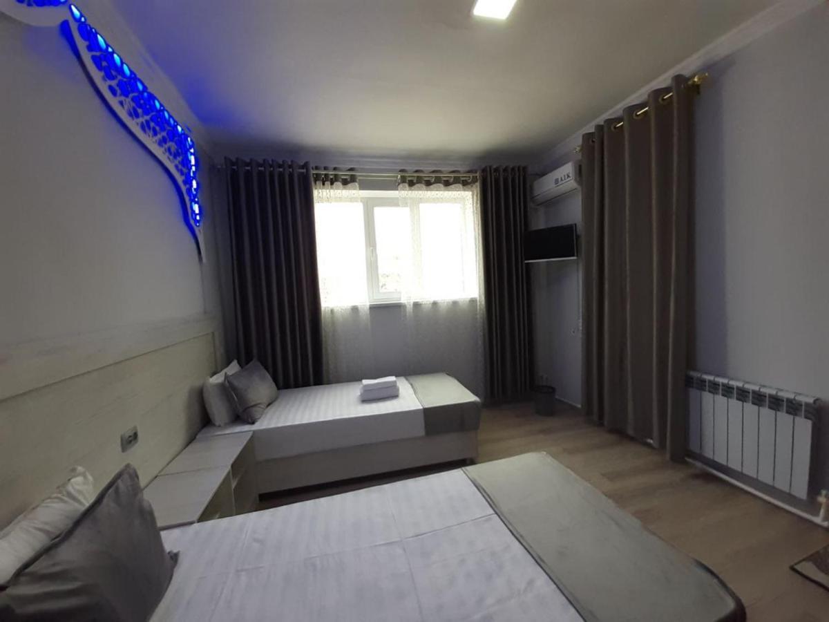 Hotel Rizqiro'Z Boutique Бухара Номер фото