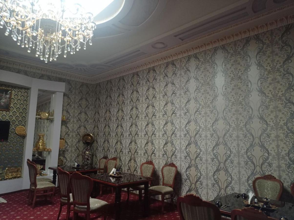 Hotel Rizqiro'Z Boutique Бухара Экстерьер фото