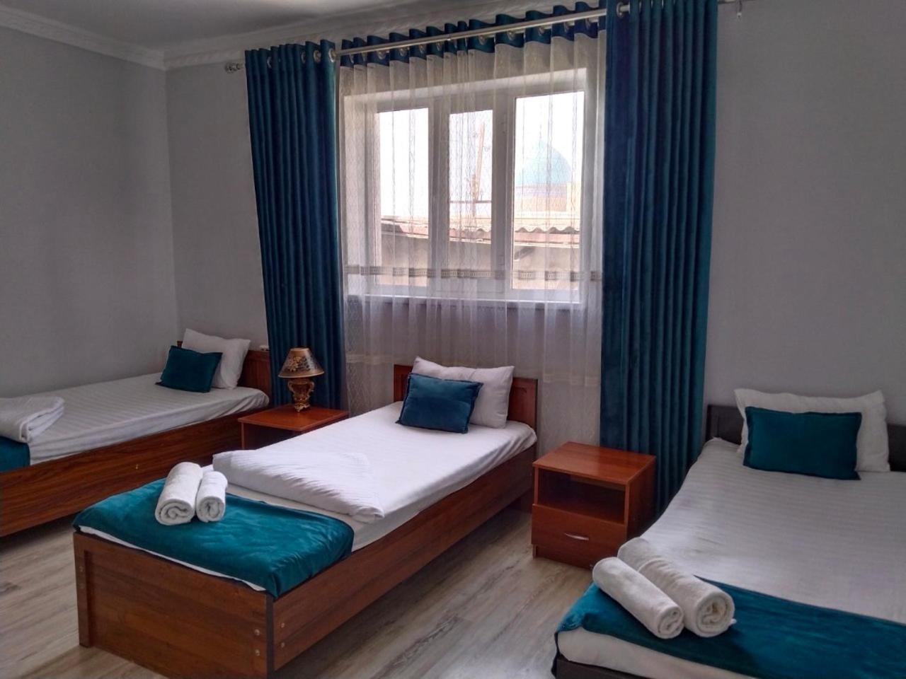 Hotel Rizqiro'Z Boutique Бухара Экстерьер фото