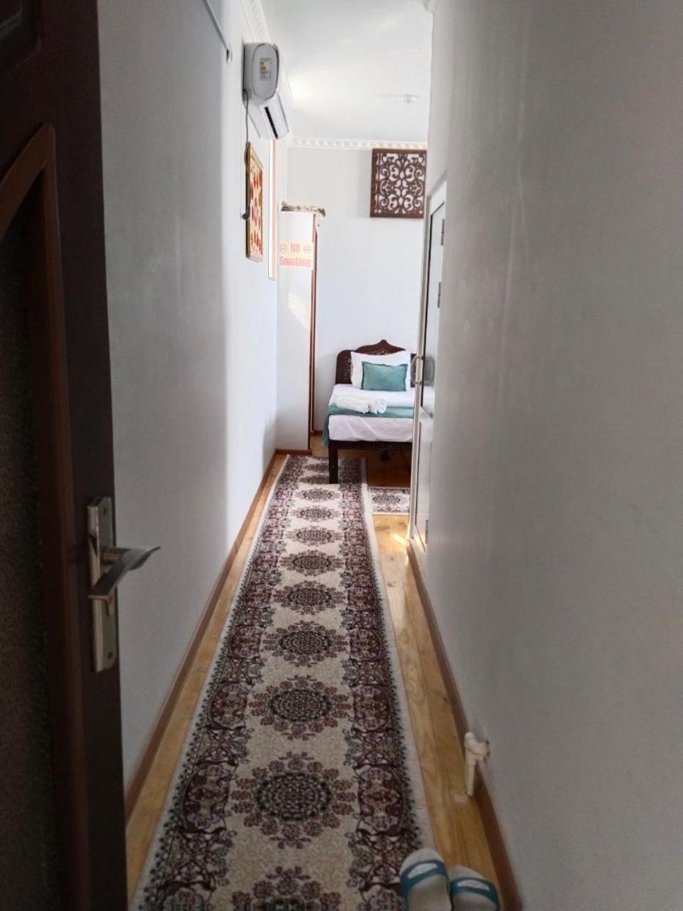 Hotel Rizqiro'Z Boutique Бухара Экстерьер фото