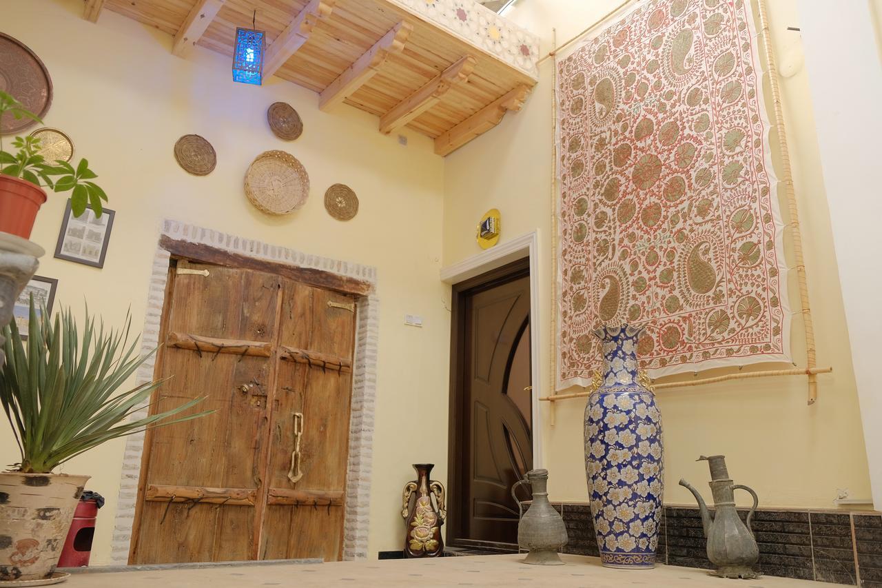 Hotel Rizqiro'Z Boutique Бухара Экстерьер фото